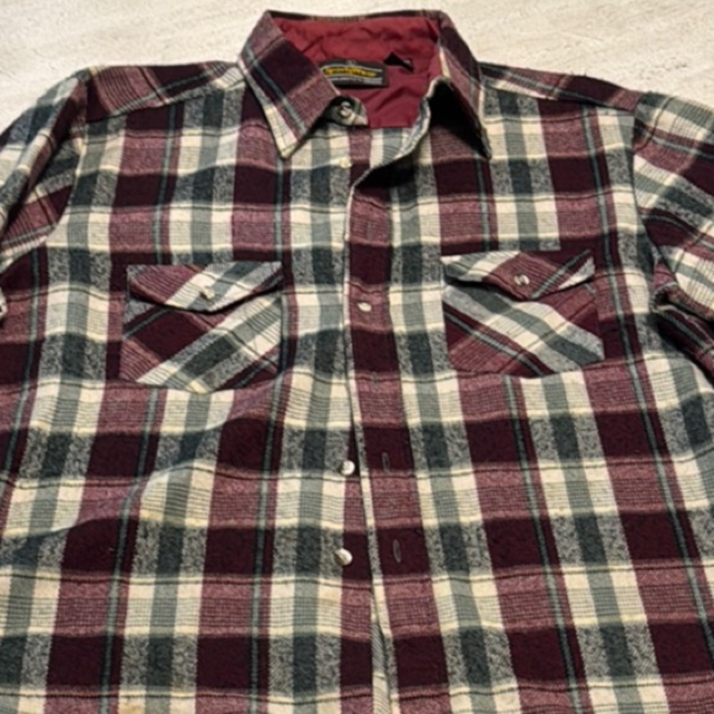 Sears Vintage Casual Red and Cream Button Down Flannel Shirt